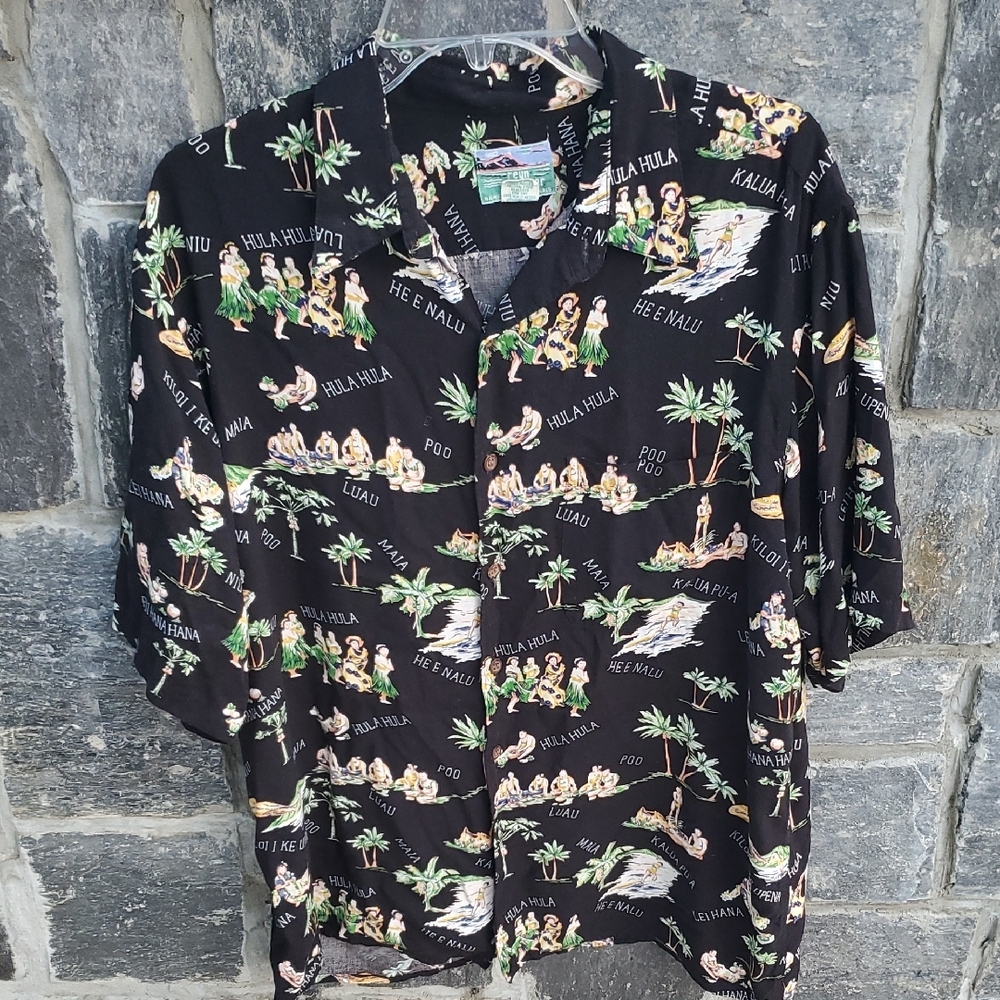 Reyn Spooner Black Casual Button Down Hawaiian Shirt with Tropical Print Rayon L